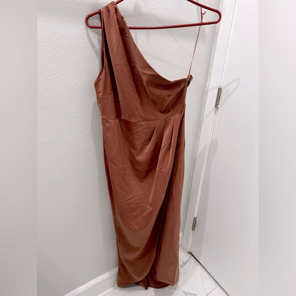 Felt so happy midi dress in dusty rose. Brand new
